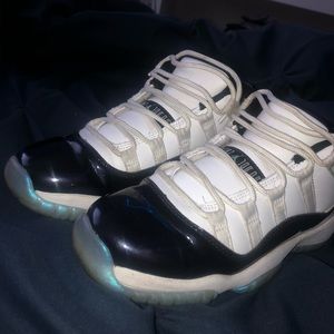 emerald 11s jordan’s